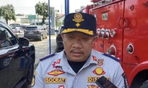 Kepala-Dinas-Perhubungan-Bandar-Lampung-Socrat-angkot-e1761106765163